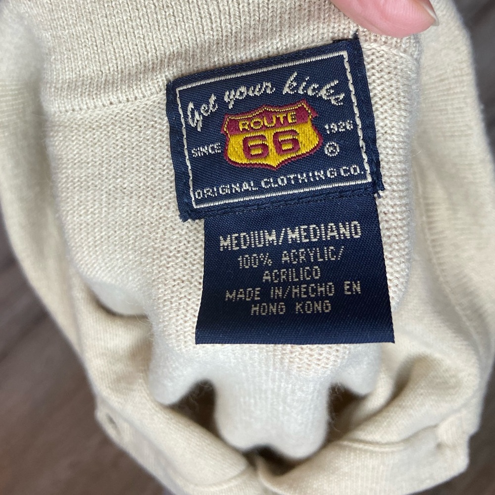 Cardigan - Picture 3 of 3